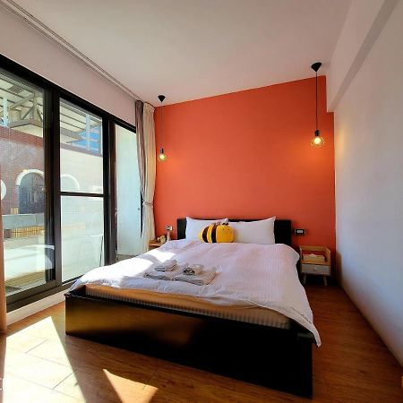 Honey House Tainan Bed & Breakfast Exterior foto