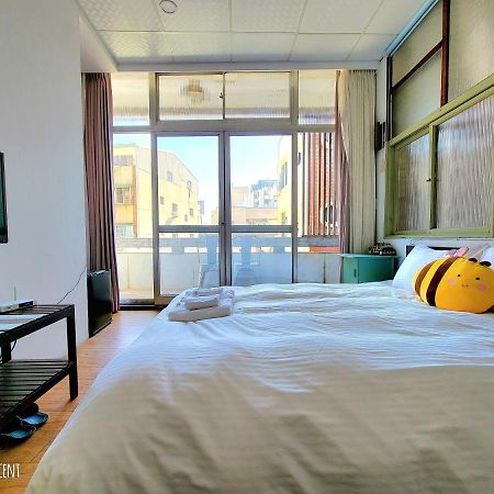 Honey House Tainan Bed & Breakfast Exterior foto