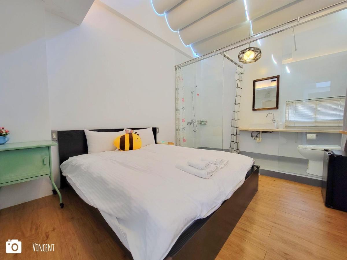 Honey House Tainan Bed & Breakfast Exterior foto