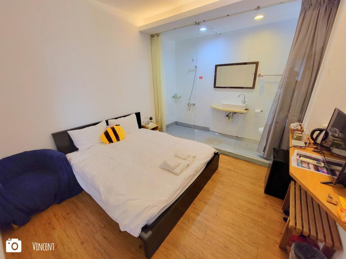 Honey House Tainan Bed & Breakfast Exterior foto