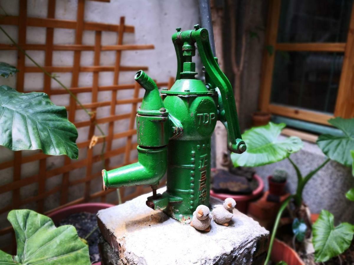 Honey House Tainan Bed & Breakfast Exterior foto
