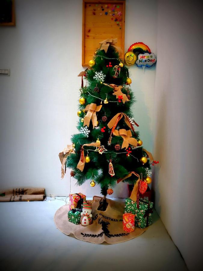 Honey House Tainan Bed & Breakfast Exterior foto